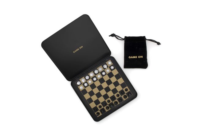 Iron & Glory Magnetic Travel Chess Set - Image 4