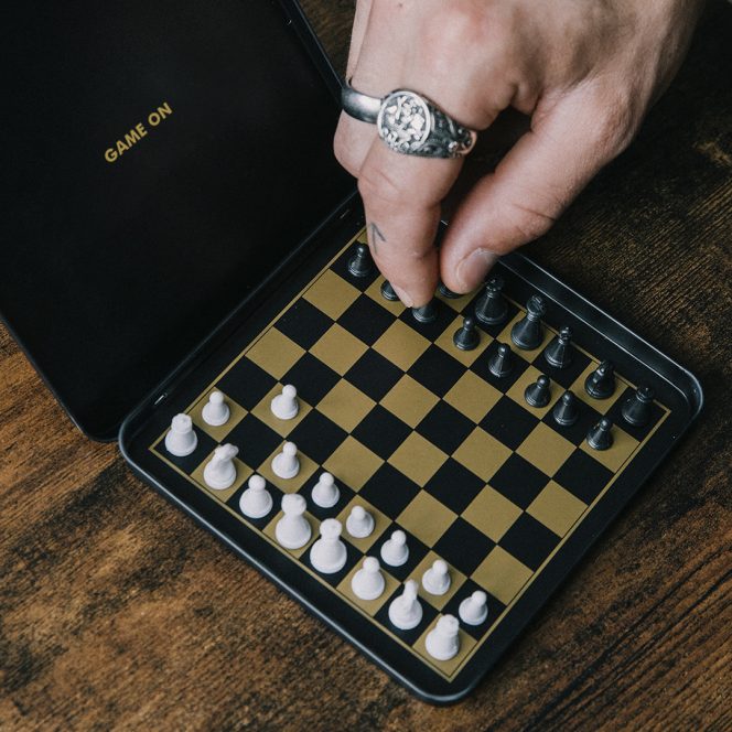 Iron & Glory Magnetic Travel Chess Set - Image 5