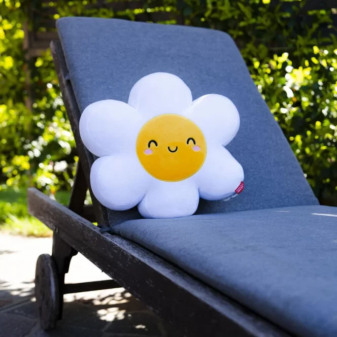 Legami Super Soft Pillow - Daisy - Image 3