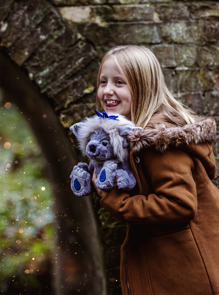 Sapphire Sue - Bearhouse by Charlie Bears - Image 3